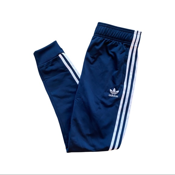 BOYS/KIDS (UNISEX) ADIDAS TRACK JOGGING PANTS - SIZE 13/14 - Picture 2 of 8